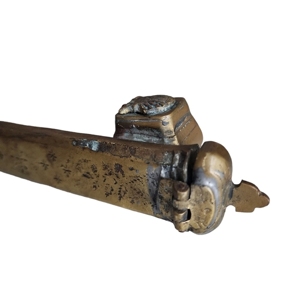 ANTIQUE brass Middle Eastern travlers inkwell and quill case - Picture 11 of 16